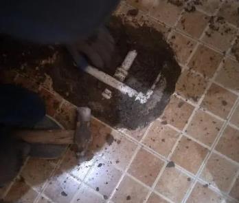 金山卫生间漏水维修公司为您分享下卫生间渗水如何处理及注意事项